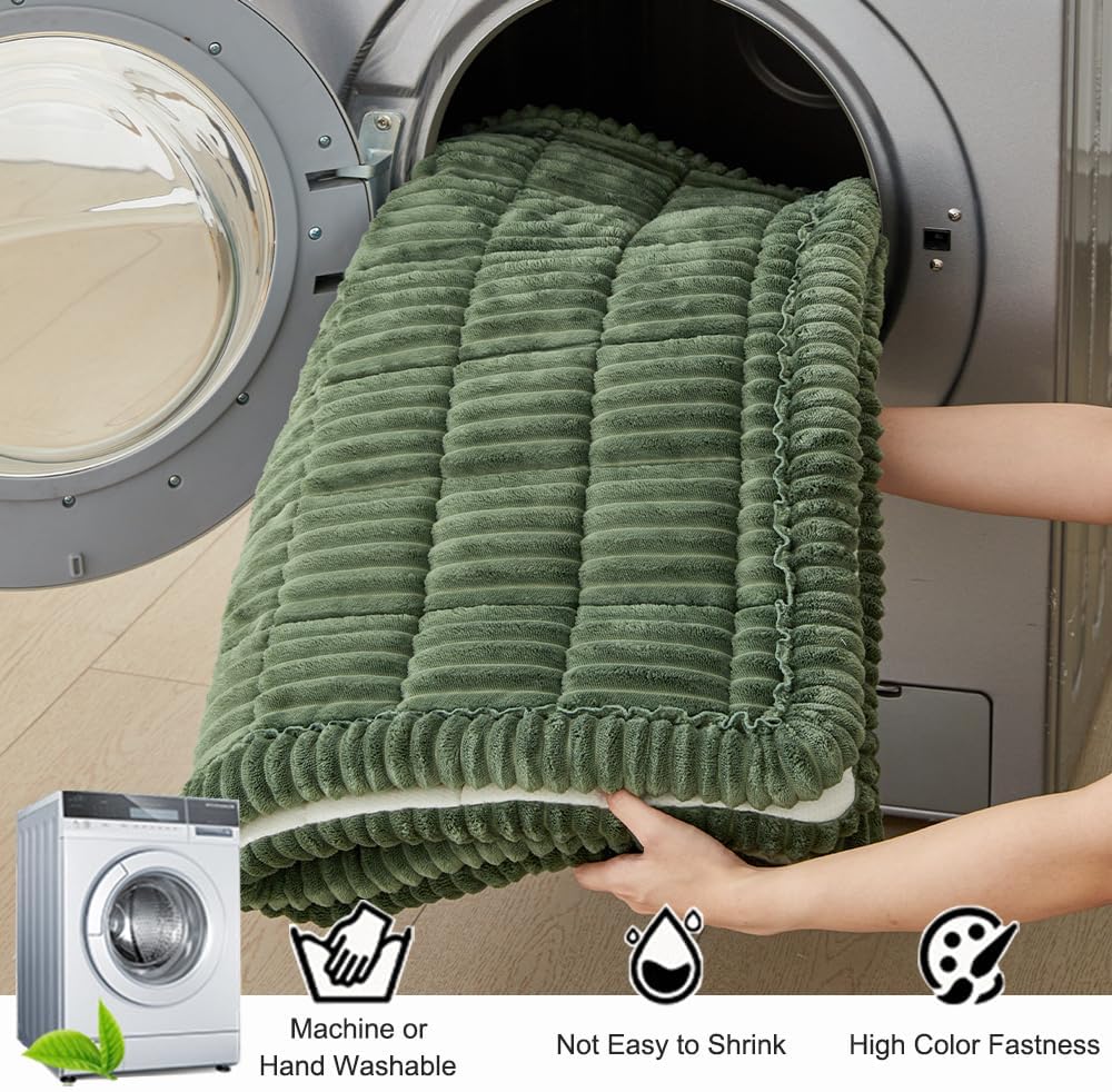 Couch Cover for Dogs Washable, Fuzzy Pet Couch Covers for 3 Cushion Sofa Pet Friendly, Non Slip Sofa Cover (Green, 27.6" x 59"/70 x 150cm)